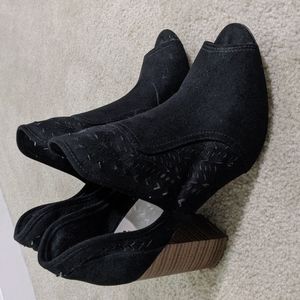 Black Peep Toe Pumps